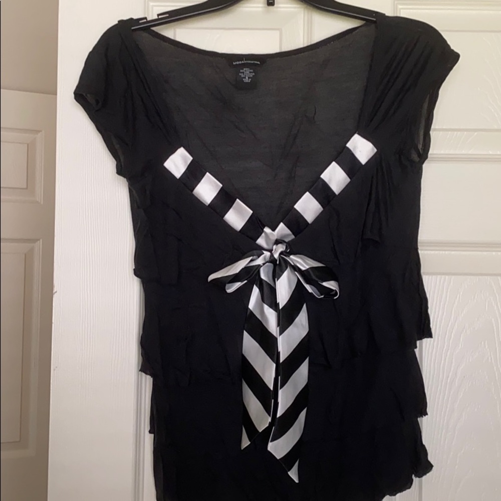 FINAL PRICE-Moda International frilly top